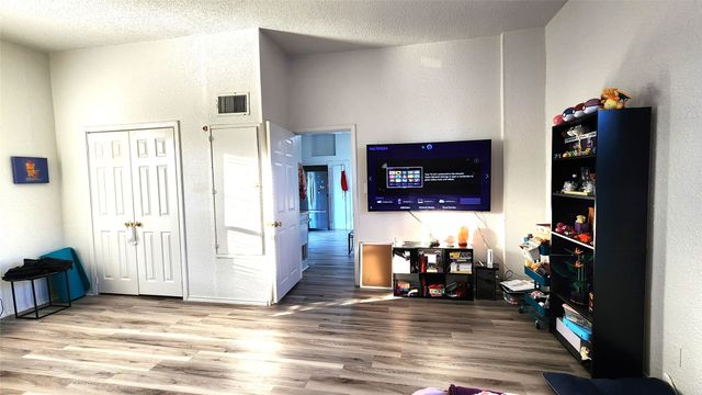 145 N Kealy Street 1, Lewisville, TX 75057