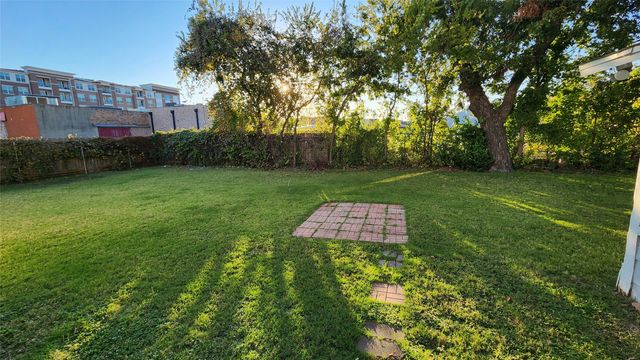 145 N Kealy Street 1, Lewisville, TX 75057