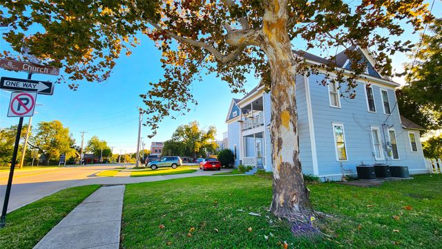 145 N Kealy Street 1, Lewisville, TX 75057