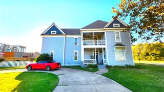 145 N Kealy Street 1, Lewisville, TX 75057