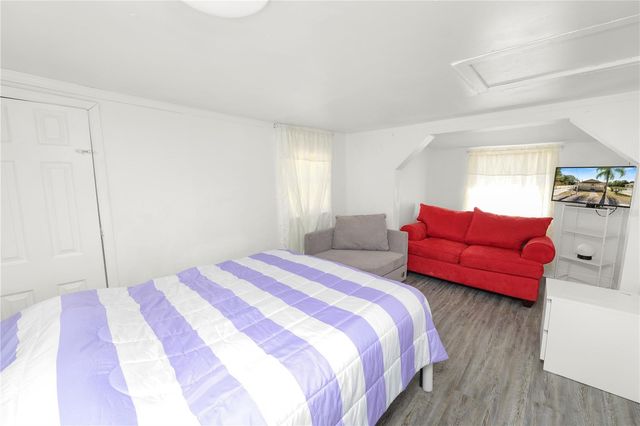 1239 AVENUE K, Haines City, FL 33844