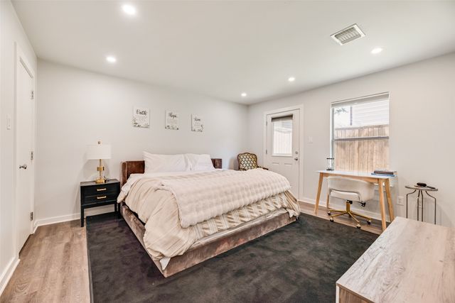4926 Homer Street, Dallas, TX 75206