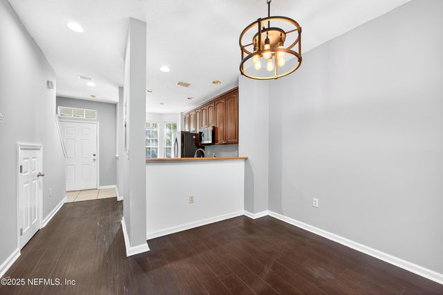 1472 PITNEY Circle, Jacksonville, FL 32225