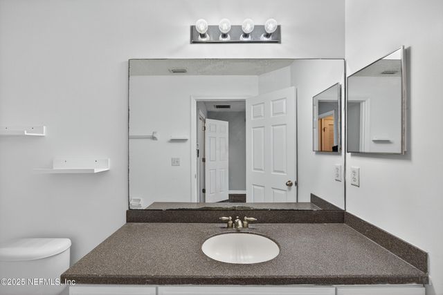 1472 PITNEY Circle, Jacksonville, FL 32225