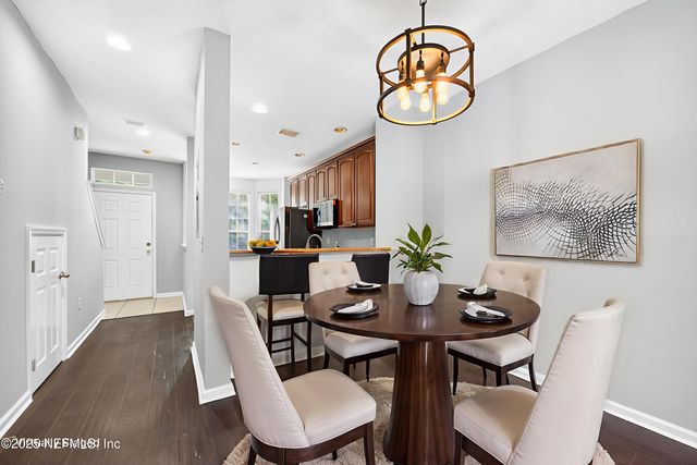 1472 PITNEY Circle, Jacksonville, FL 32225