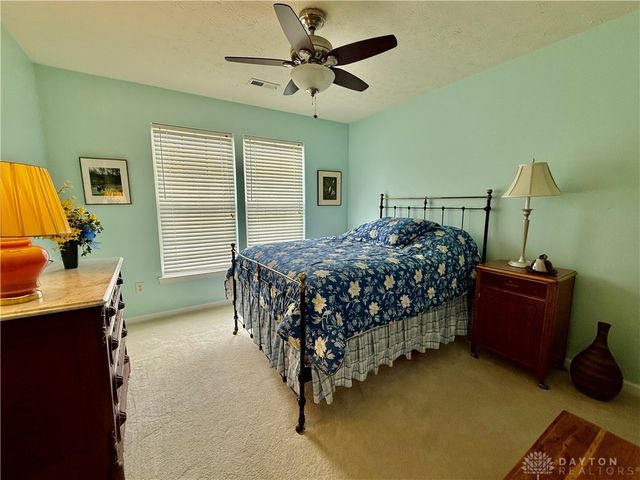 2570 King Arthur Way, Beavercreek, OH 45431