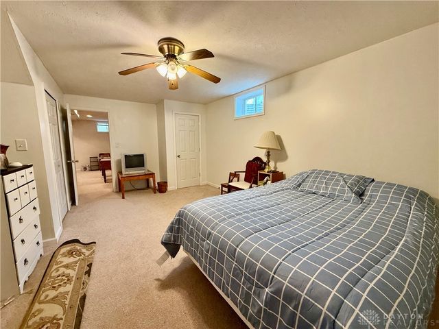 2570 King Arthur Way, Beavercreek, OH 45431