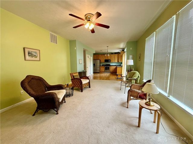 2570 King Arthur Way, Beavercreek, OH 45431