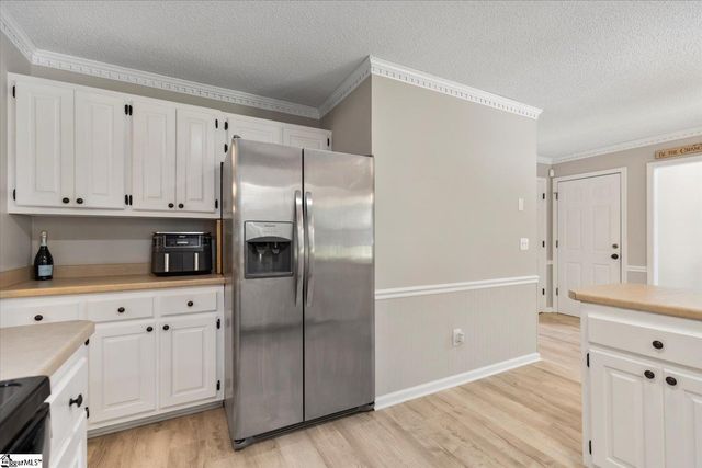 4 Foxworth Court, Simpsonville, SC 29680