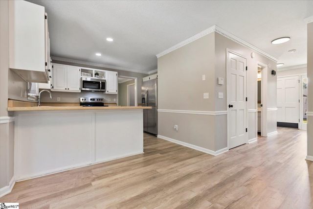 4 Foxworth Court, Simpsonville, SC 29680