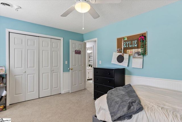 4 Foxworth Court, Simpsonville, SC 29680