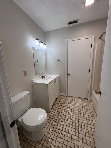 168 Pine Street 2, Danvers, MA 01923