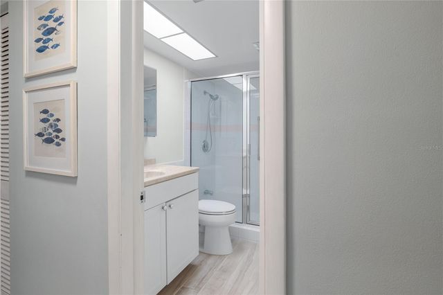 7801 11TH STREET N 302, St Petersburg, FL 33702