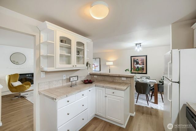 58 157th Avenue SE, Bellevue, WA 98008