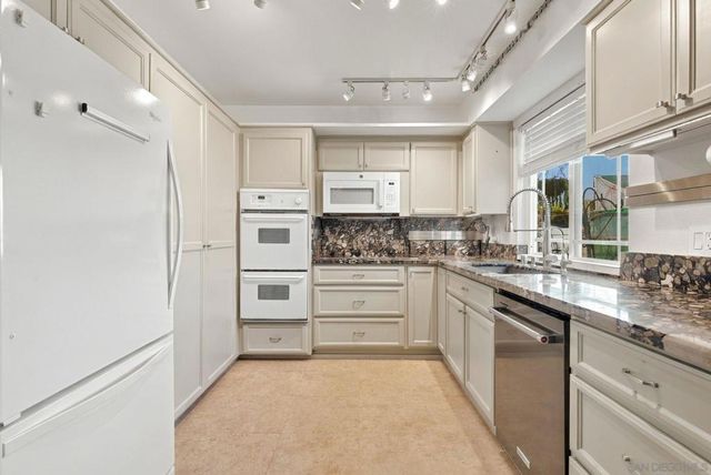 1137 Mona Place, El Cajon, CA 92020