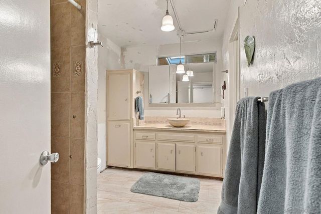 1137 Mona Place, El Cajon, CA 92020