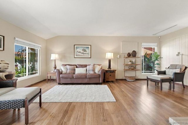 1137 Mona Place, El Cajon, CA 92020