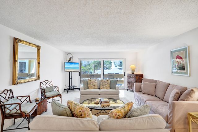 1700 SE 15th Street 311, Fort Lauderdale, FL 33316