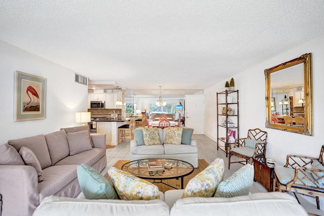 1700 SE 15th Street 311, Fort Lauderdale, FL 33316