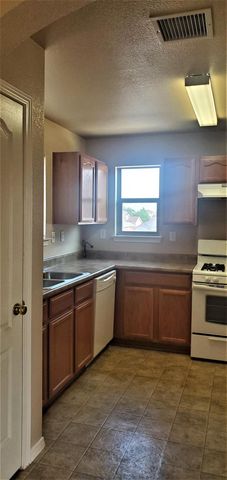 3408 BLUE EARTH Lane C, El Paso, TX 79936