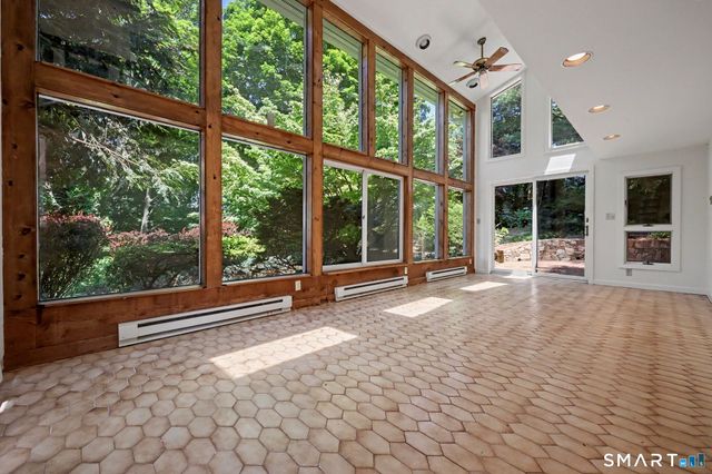 469 Shelton Avenue, Shelton, CT 06484