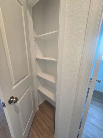 9919 Kingston Liberty Lane, Baytown, TX 77521