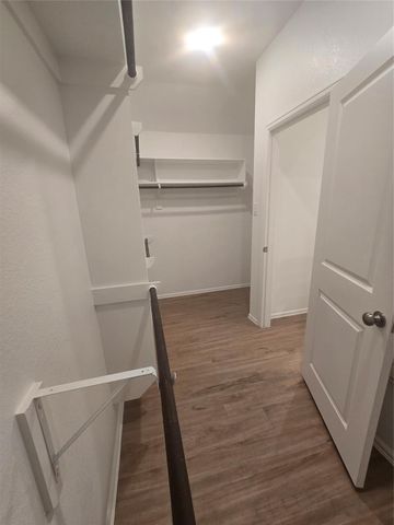 9919 Kingston Liberty Lane, Baytown, TX 77521