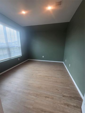 9919 Kingston Liberty Lane, Baytown, TX 77521
