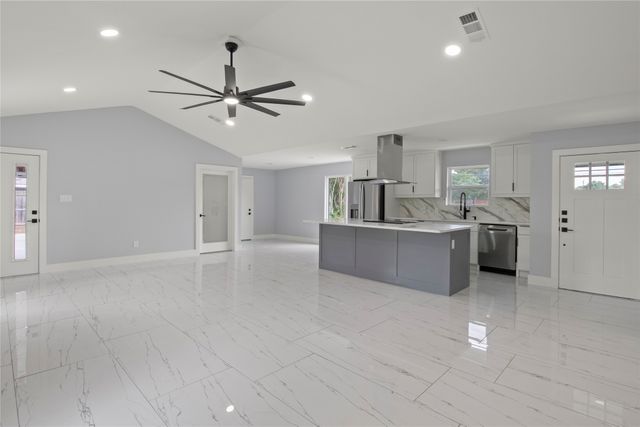 600 Pierce Road, Red Oak, TX 75154
