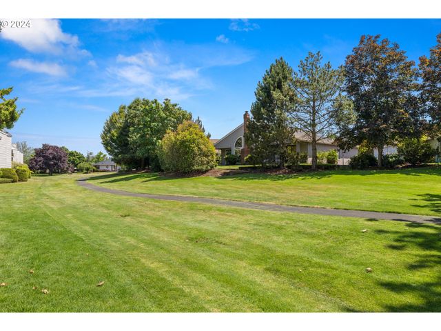 15420 Ne KNOTT St 18, Portland, OR 97230