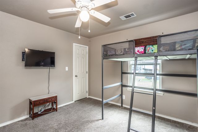 406 W Elm Street, Collinsville, TX 76233