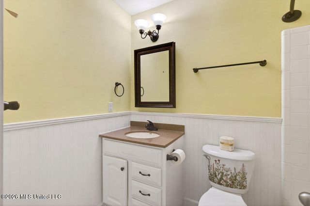 1301 Churchill Drive, Ocean Springs, MS 39564