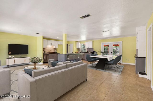 1301 Churchill Drive, Ocean Springs, MS 39564