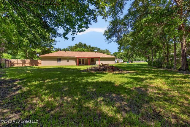 1301 Churchill Drive, Ocean Springs, MS 39564