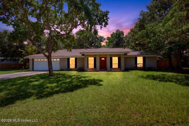 1301 Churchill Drive, Ocean Springs, MS 39564