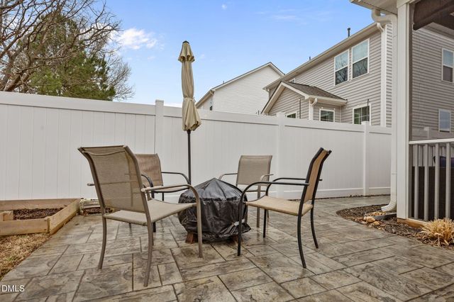 505 Whitley Ridge Drive, Clayton, NC 27527