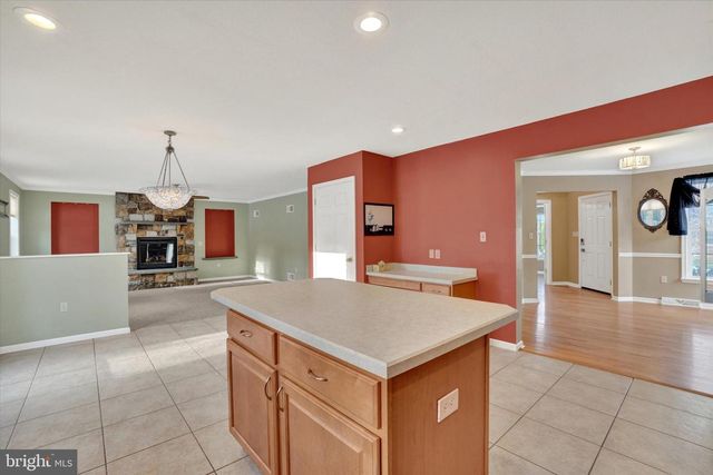 1416 WHEATFIELD DR, York, PA 17408