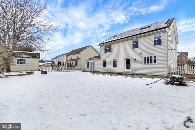 1416 WHEATFIELD DR, York, PA 17408