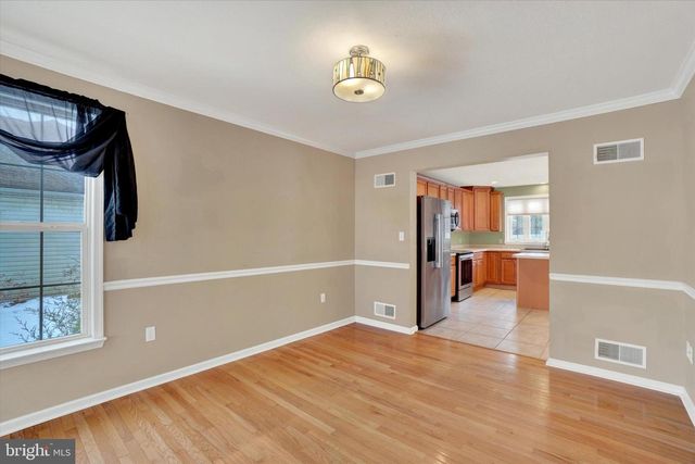 1416 WHEATFIELD DR, York, PA 17408