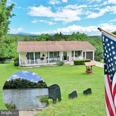 220 AIRSTRIP RD, Luray, VA 22835
