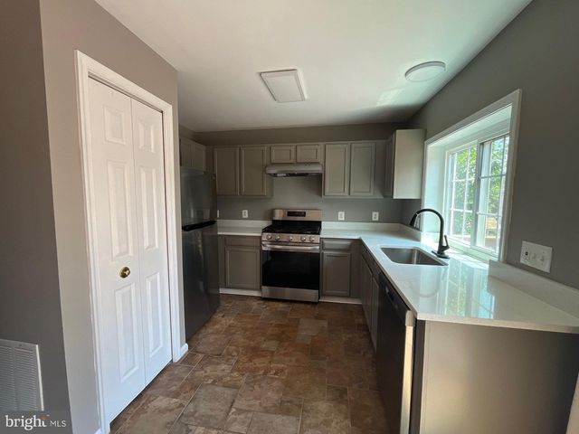 307 COLTSRIDGE TER NE, Leesburg, VA 20176