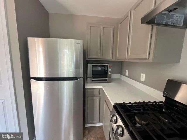 307 COLTSRIDGE TER NE, Leesburg, VA 20176