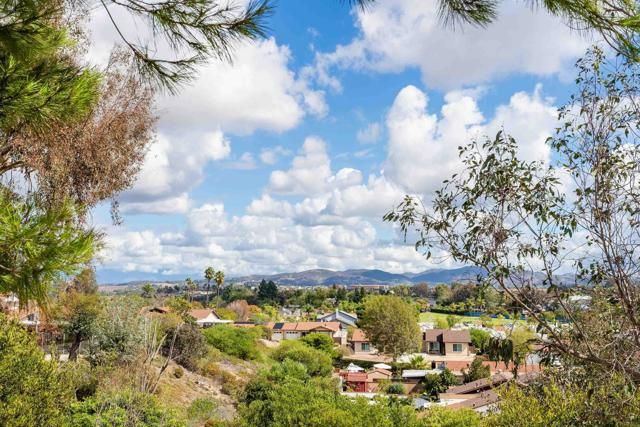 1540 Highridge Drive, Oceanside, CA 92056