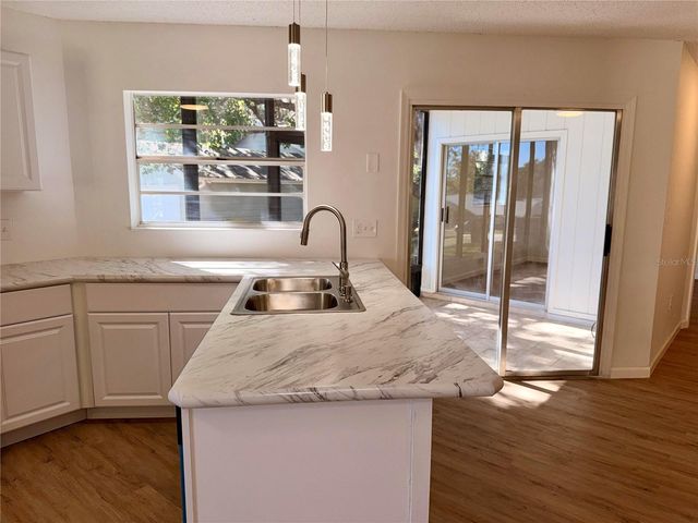 201 FERNWOOD STREET, Leesburg, FL 34748