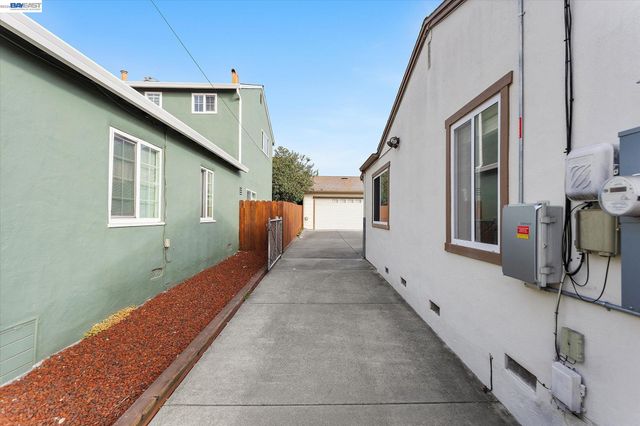 3270 Keith Ave, Castro Valley, CA 94546