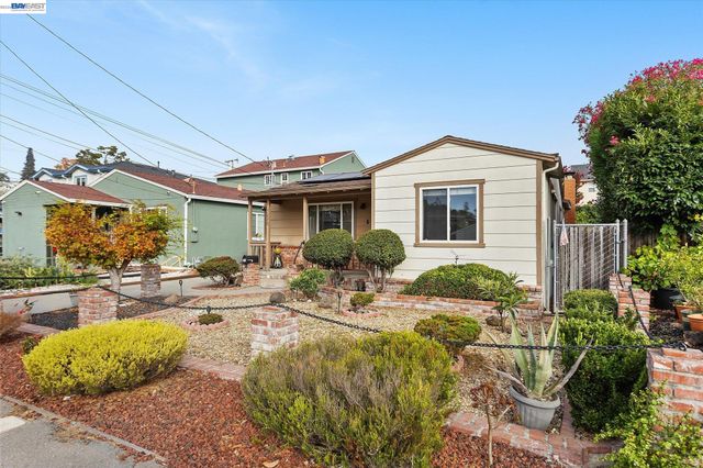 3270 Keith Ave, Castro Valley, CA 94546