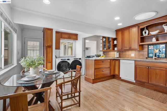 3270 Keith Ave, Castro Valley, CA 94546
