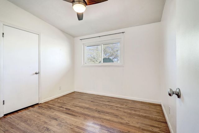 2500 La Charles Drive NE, Albuquerque, NM 87112