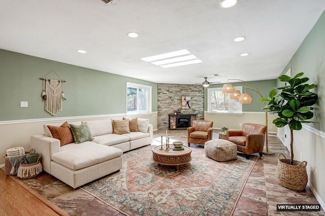 2500 La Charles Drive NE, Albuquerque, NM 87112