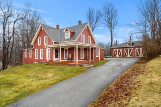 11 Hubbard Hill Road, Greenville, NH 03048